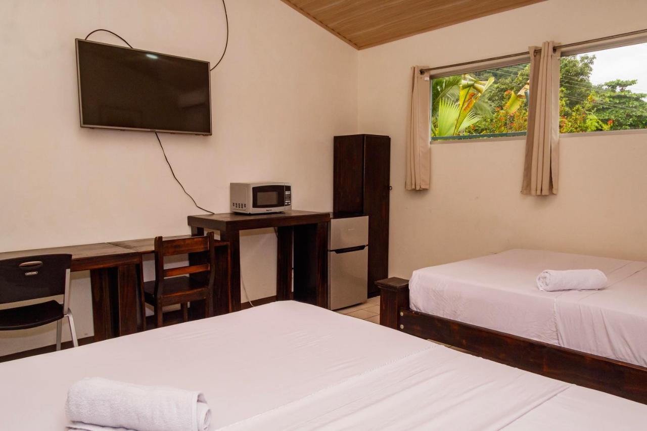 Hotel Don Fito Golfito Extérieur photo