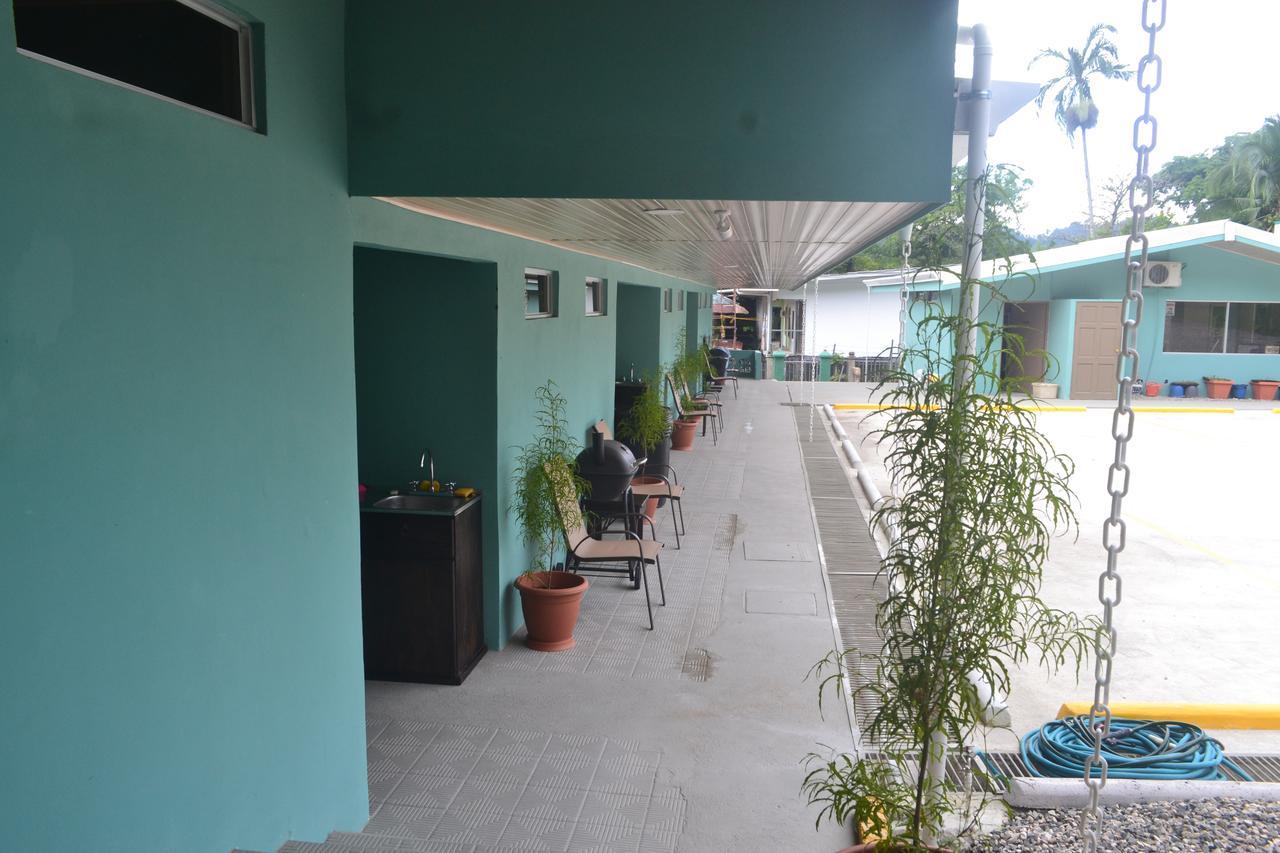 Hotel Don Fito Golfito Extérieur photo